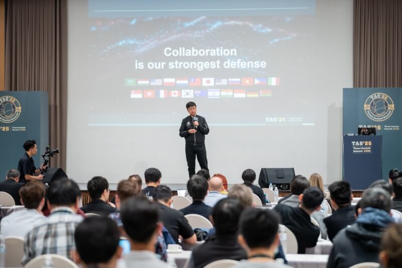 threat-analyst-summit-tas-2025-retrospect_pic3